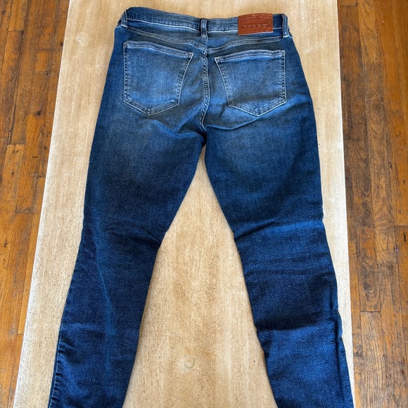 Lucky Brand Ava Mid Rise Skinny Jean Sz 6/28 Like New - Picture 4 of 5